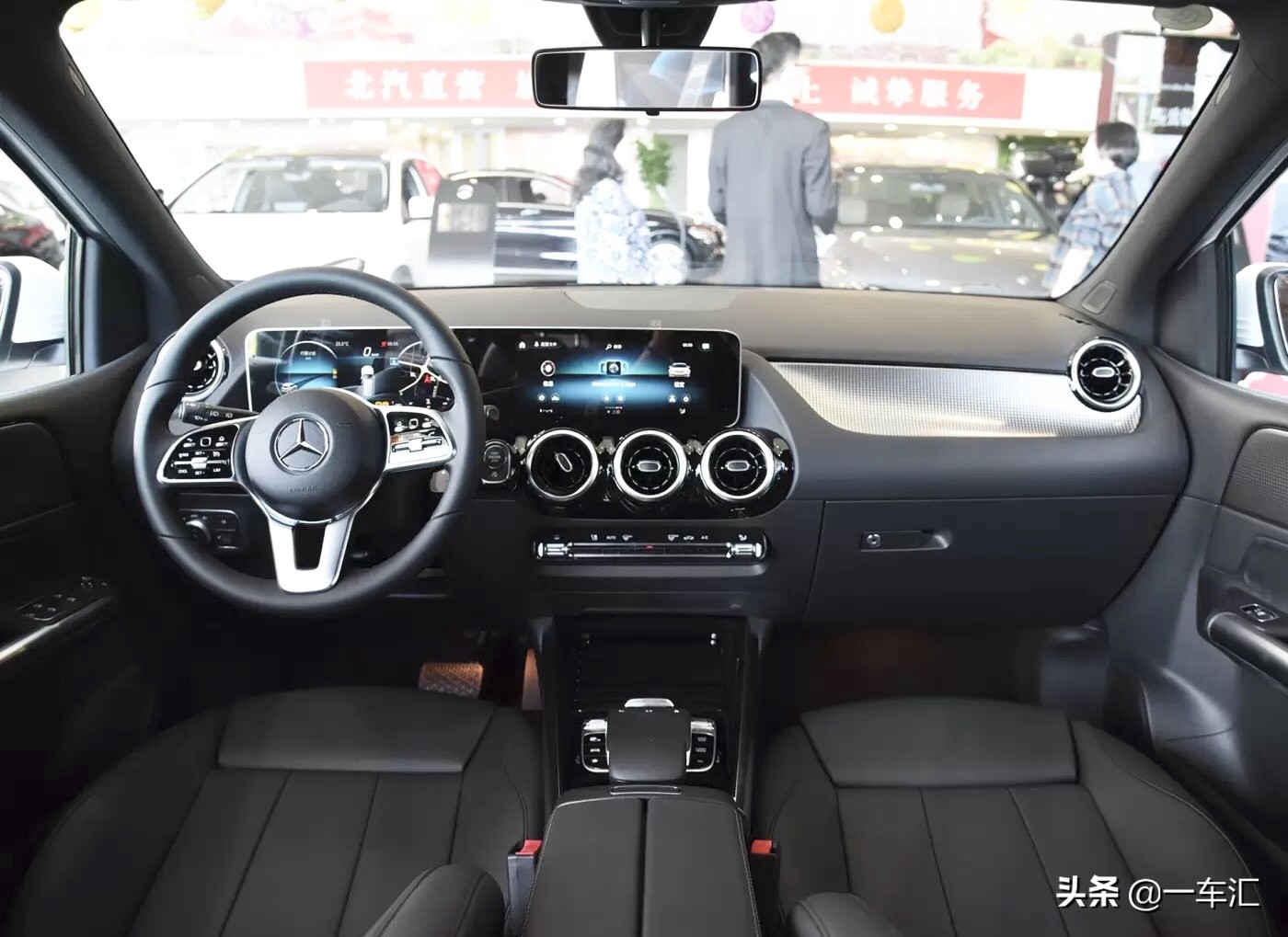 20万左右奔驰a级二手车价格,20多万奔驰2.0t新车落地价