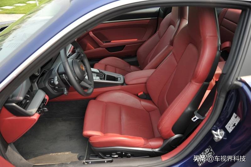 经典不息,革新不止!这才是我梦寐以求的全新保时捷911