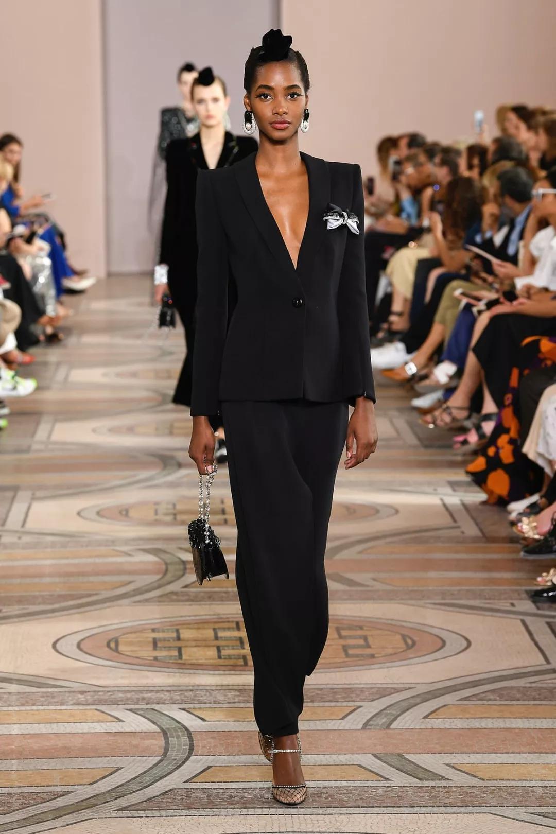 优雅不是炫耀,阿玛尼高定装