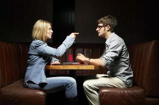 面对直男直女高情商也无可奈何,谈恋爱当直男遇到直女