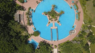 东莞唐拉雅秀酒店攻略,唐拉雅秀酒店游泳池