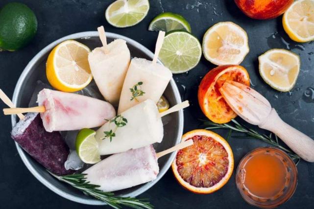 每次月经快结束了会有什么表现,女性月经刚结束的4件事