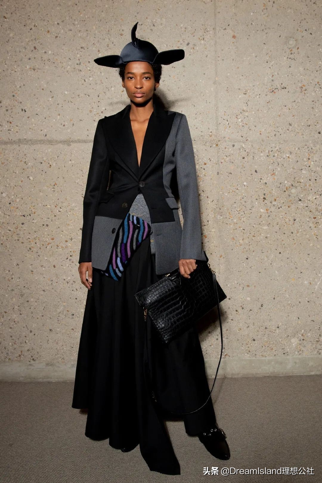 街拍白色乐福鞋,达妹街拍图文