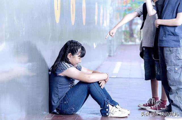 李玫瑾教授谈父母不要打孩子,李玫瑾讲如何纠正孩子打骂父母