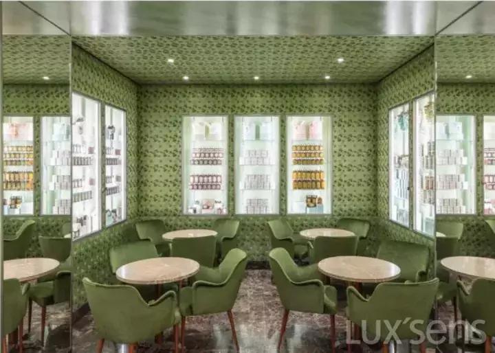 chanel价格直逼爱马仕,chanel香奈儿包包官网价格