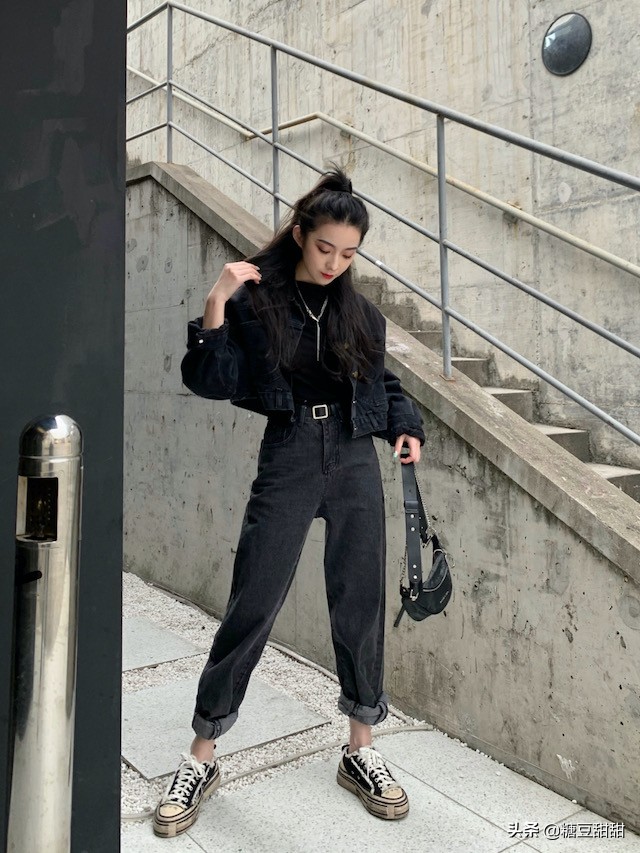 有品位的女人该放弃羽绒服了,有品位的女人要穿高跟鞋吗