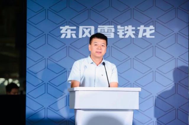 雪铁龙凡尔赛c5x品牌直营中心,凡尔赛c5x天窗用的品牌什么玻璃