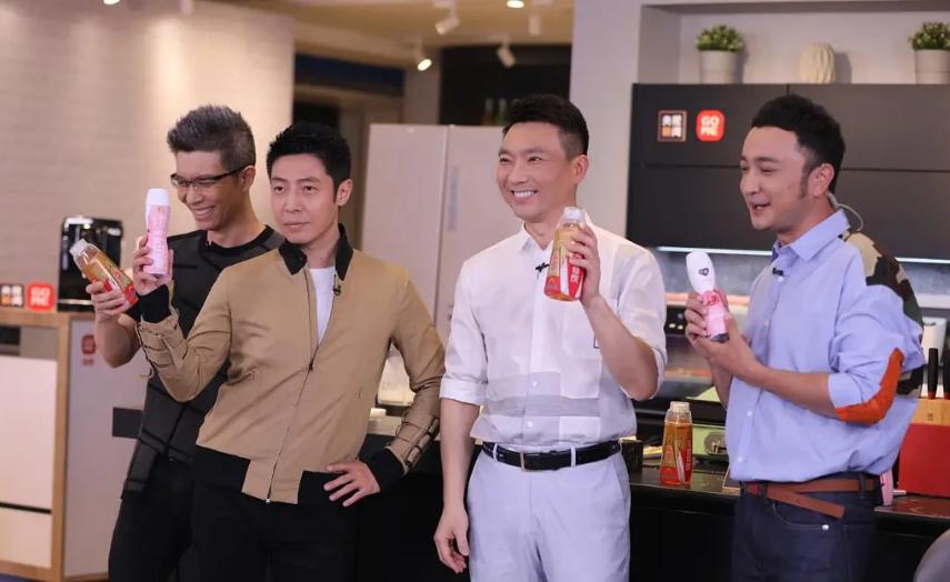 张蕾与撒贝宁,你好生活撒贝宁康辉尼格买提张蕾