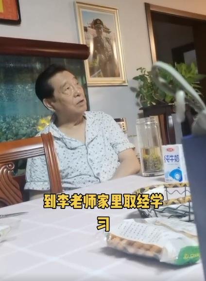 81岁李双江近况被曝,82岁李双江罕见登台演唱