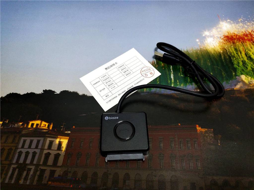 毕亚兹易驱线拆解,毕亚兹和绿联易驱线哪个值得入手