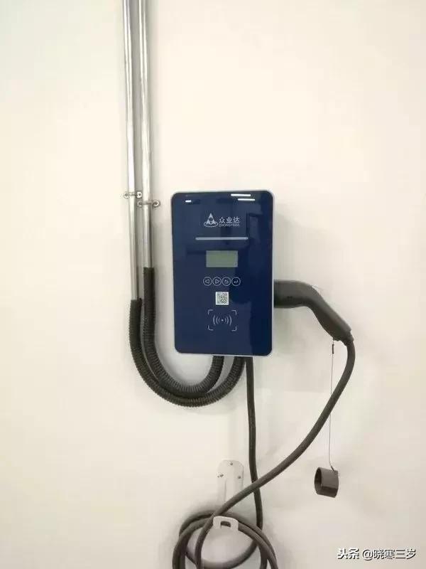 广深的潮汕吃货们开心了，官网已上线汕头站1月5号动车票信息