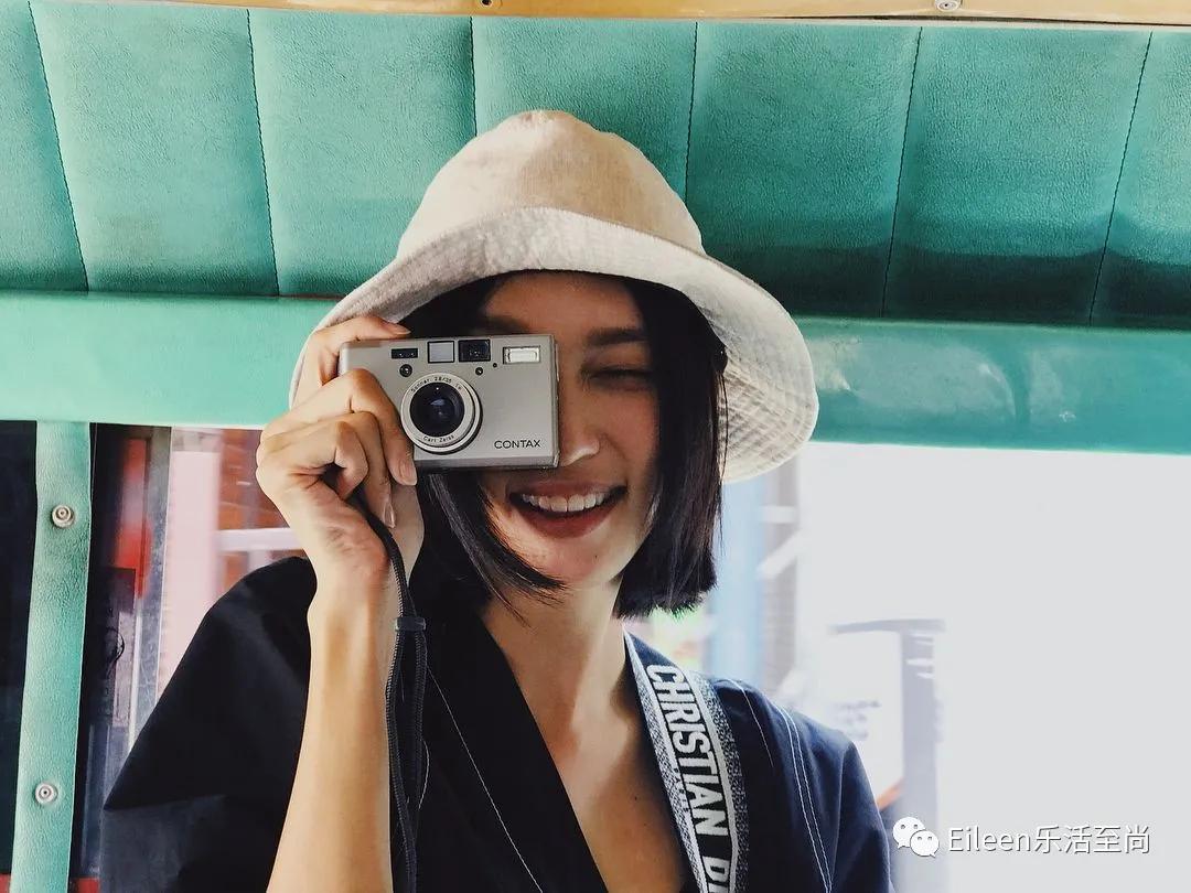 强捧成天后？未婚带女的她究竟如何成为大女主？