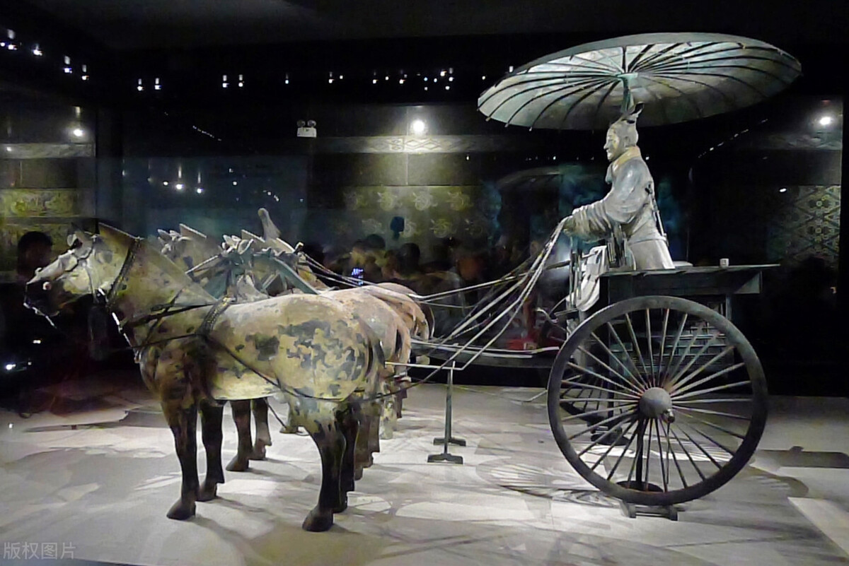 秦始皇凭什么被称为千古一帝,秦始皇是真正的千古一帝