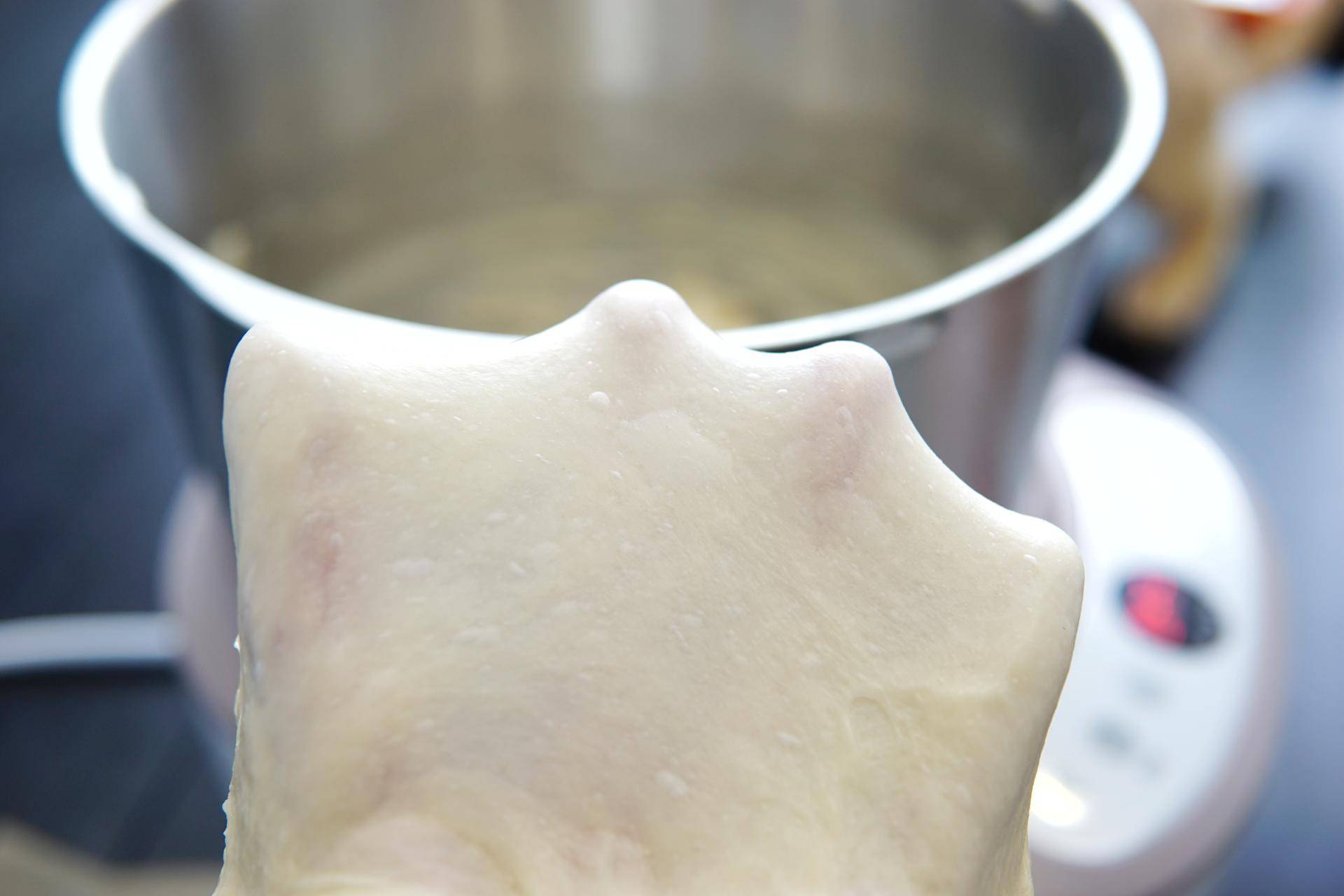 烘焙用的和面机建议买哪种,烘焙店用什么和面机