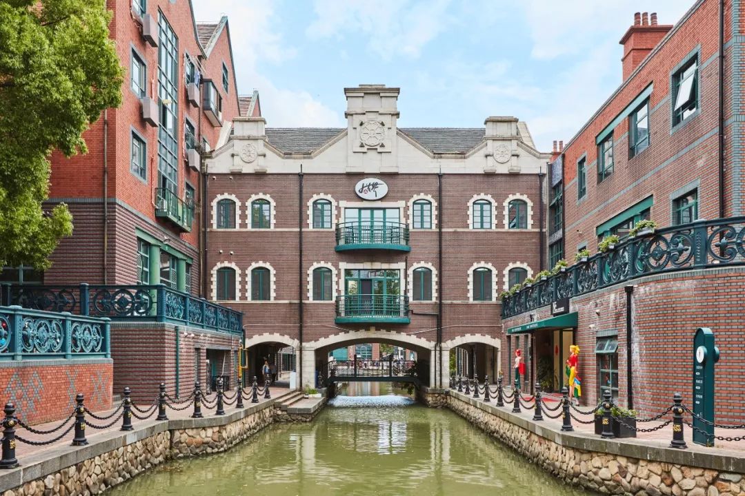 泰晤士小镇怎么去有啥好玩的,泰晤士小镇怎么拍