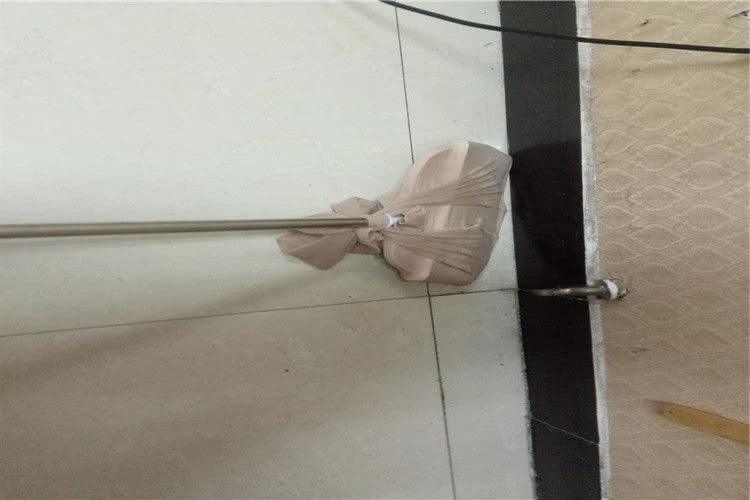 快把*袜丝**扔床上，有大用途，女性朋友抢着学一学，涨知识了