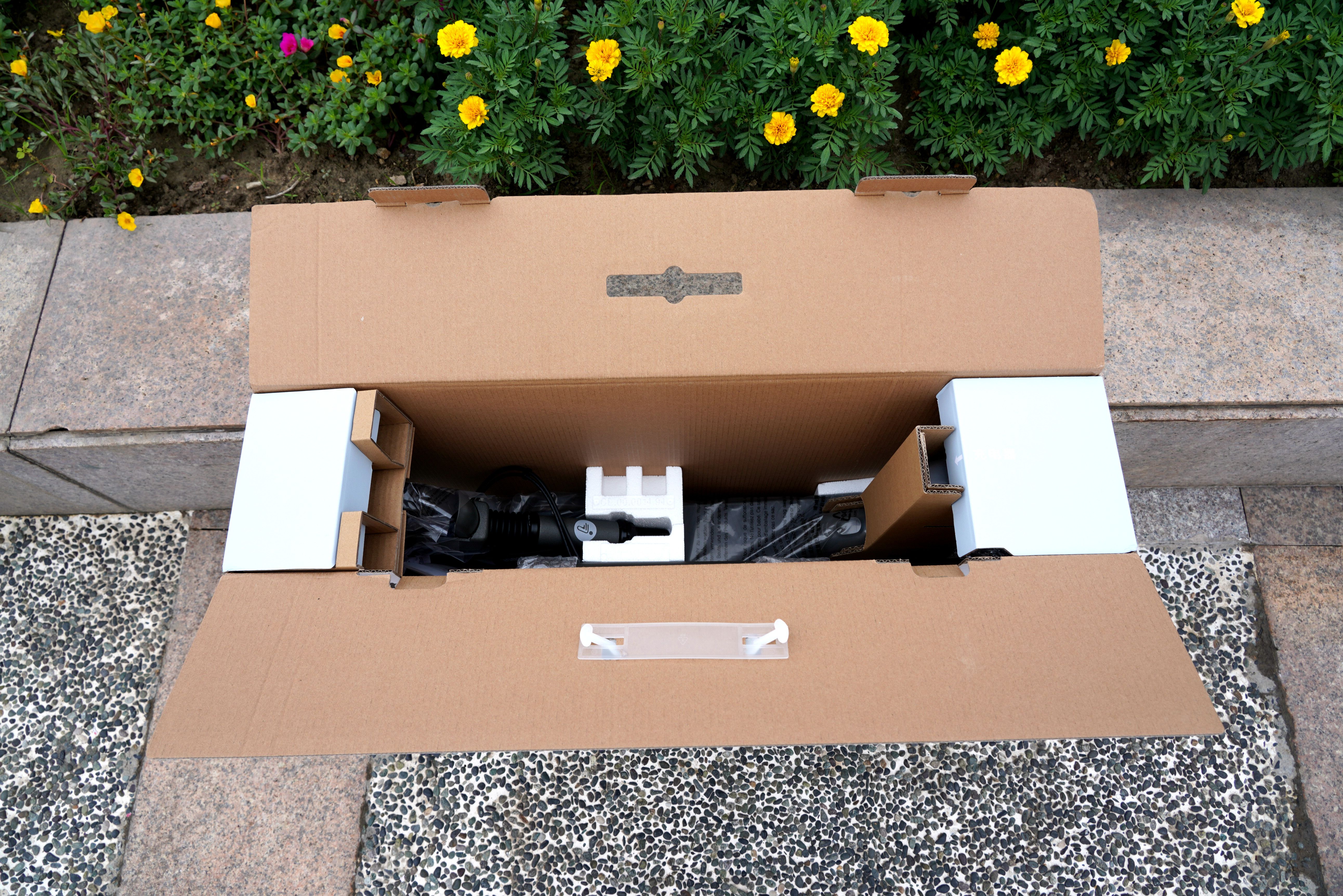 很不简单的玩具,九号儿童电动滑板车e10如何折叠