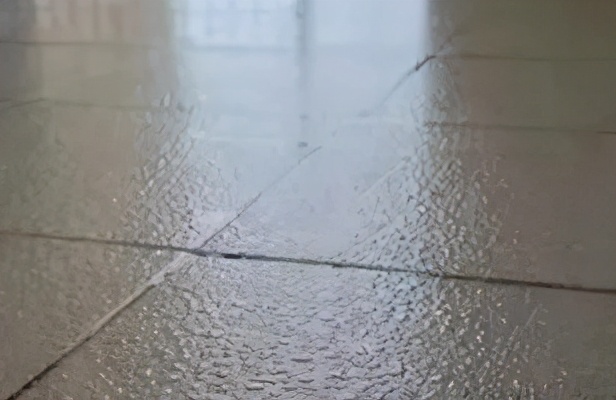 回南天的威力，我从未怕过