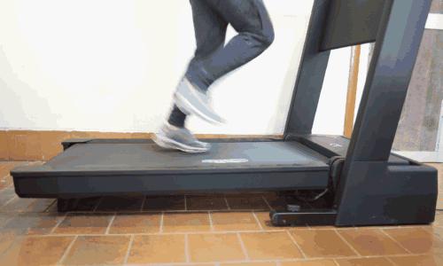 赤兔跑步机折叠,赤兔跑步机和米家跑步机