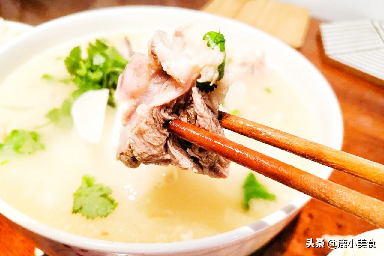 炖羊肉只放三种调料就够了,炖羊肉切记三不放