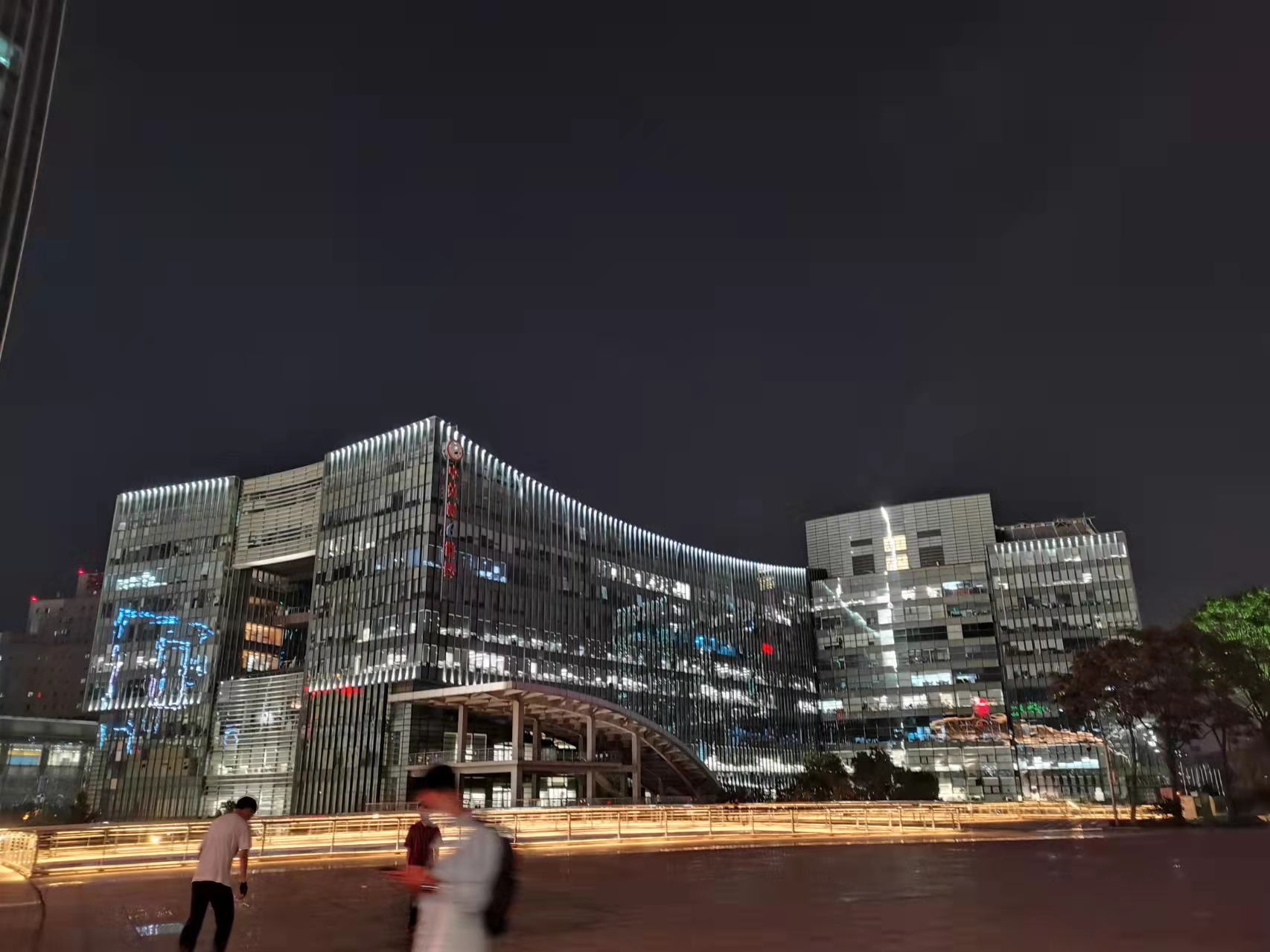 北漂日记:北京的房子为什么贵?教育?医疗?,上)