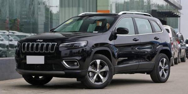 这款车2.0t带四驱百公里仅8.8秒,这才是良心b级车16万2.0t加8at