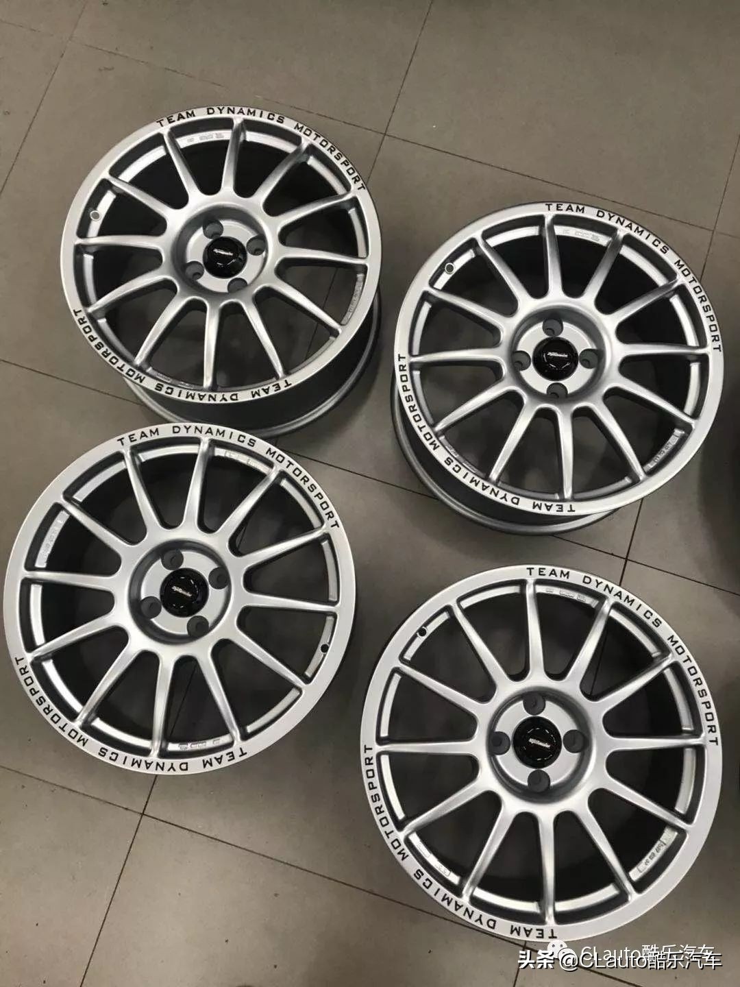 17寸最受欢迎的改装轮毂,最具性价比的改装轮毂