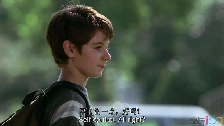 小学生*拍偷**妈妈大尺度视频遭疯传:性教育,你等不起