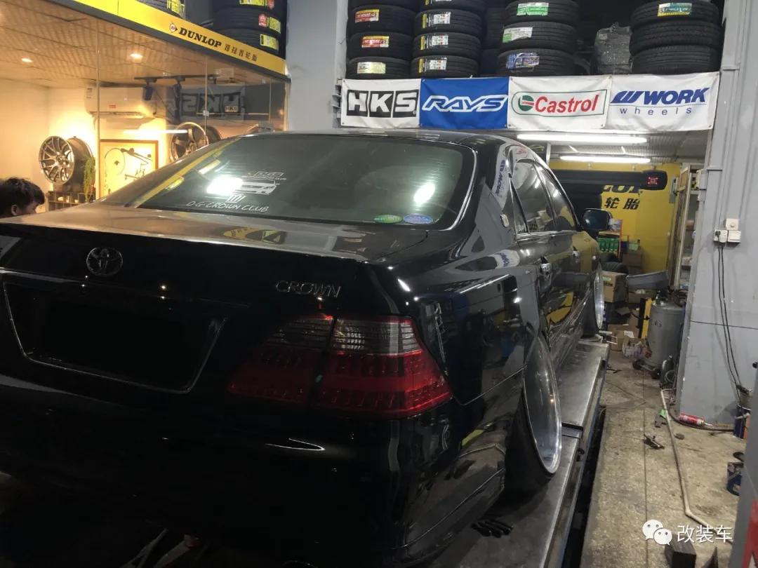 12代皇冠质感相当于现在的什么,最经典一款12代皇冠