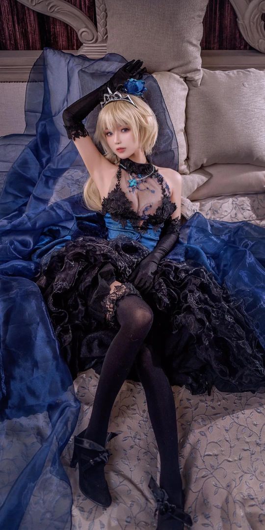 美杜莎女王高清壁纸cos,人造人18号cos壁纸高清