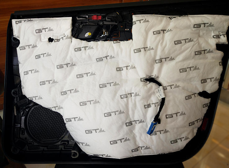 顺德奥迪a4音响改装,漳州奥迪a4改装汽车音响