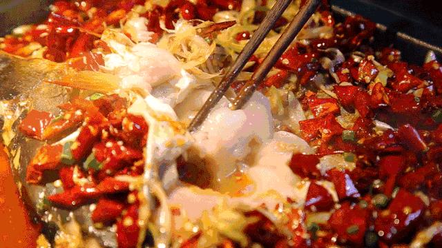 乌鲁木齐烤鱼美食推荐必吃的地方,乌鲁木齐万州烤鱼