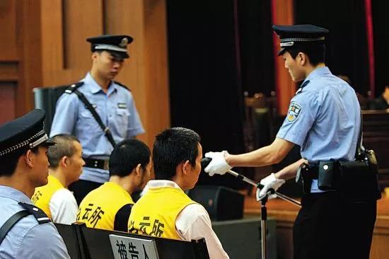 法官对公安办案弱点的评判,法官谈办案方法与技巧