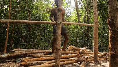 木棍怎么挖出泳池,一根棍子挖出一个游泳池