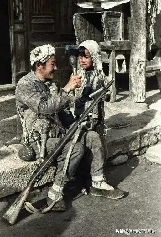 年少时的磨难铸就今天的辉煌人生,回忆人生走过的坚强岁月