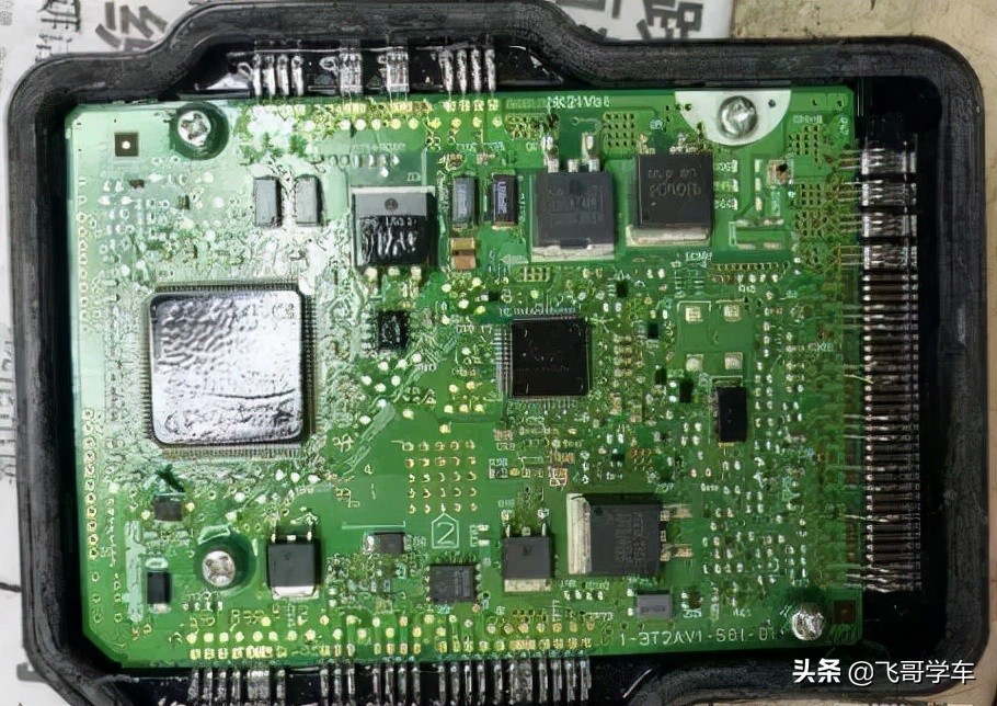 汽车电脑板维修赚不赚钱,汽车大灯电脑板维修教程