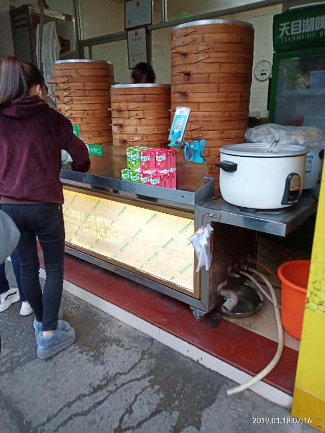 深圳打工：老公去香港买了啥，花掉了两人半月的生活费，伤不起