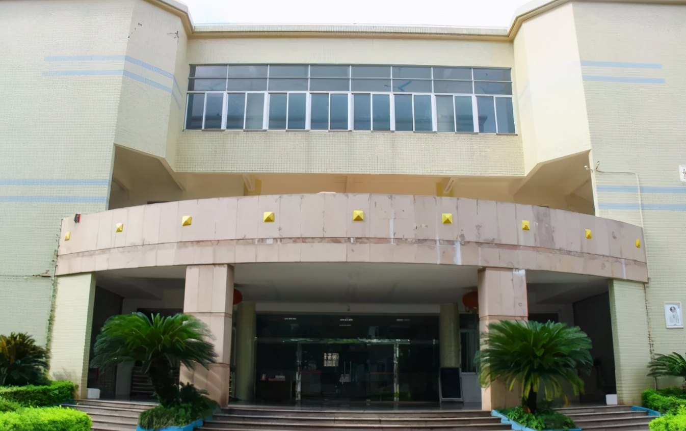 怀念母校实验中学,新兴县实验中学