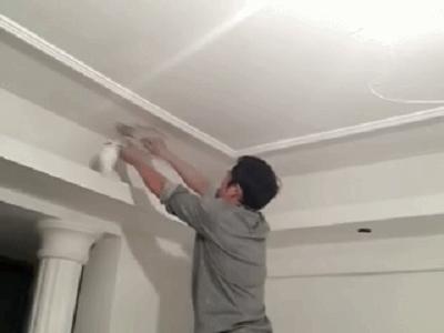 房屋顶大白有裂纹怎样处理好,预制板楼房棚顶有裂缝找谁来检测