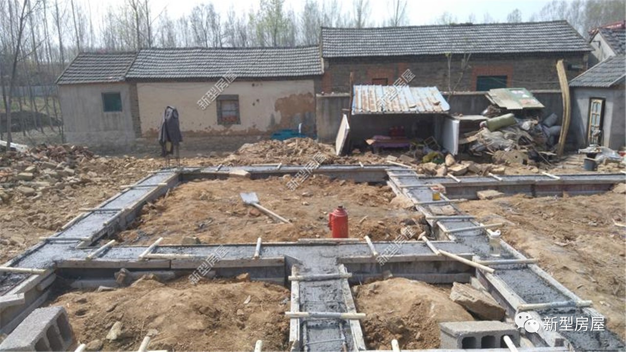 农村盖房条形基础地基需要多少钱,农村自建房桩基和条形基础哪个好