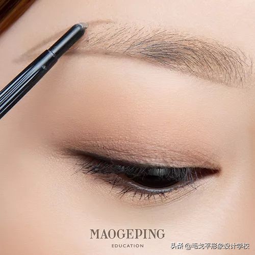 新手眉毛又厚又多怎么画眉毛,眉毛宽又稀疏怎么样画眉好看