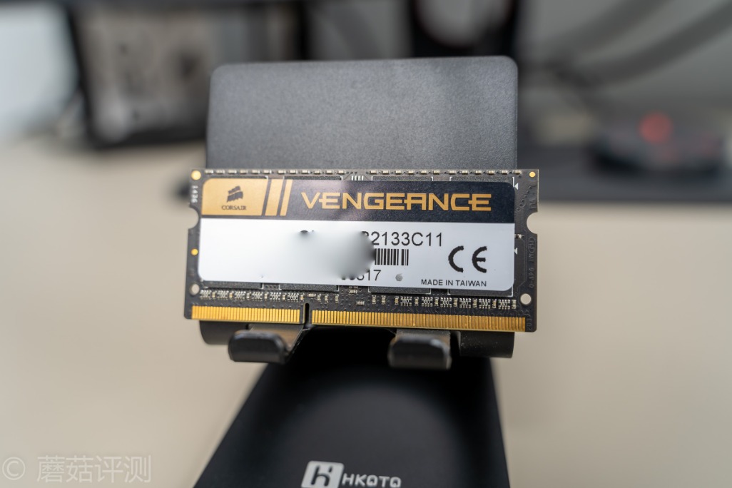 770ZM更换海盗船2133mHzDDR3L内存：玩LOL更加流畅了