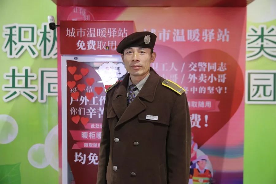 在宁波街头，我被暖到了