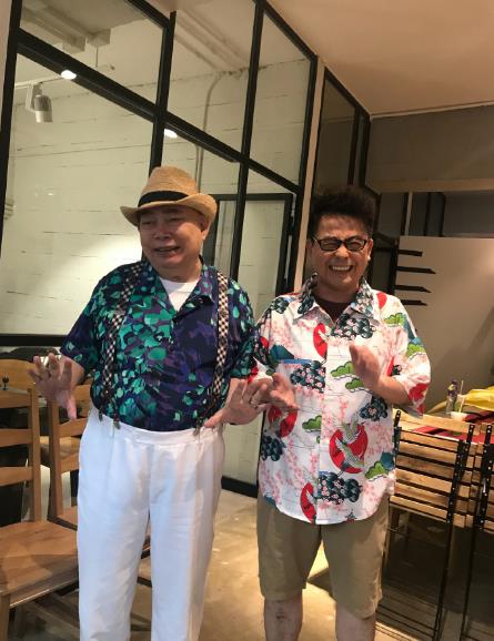 黄一山和黄一飞是同父同母吗,黄一山黄一飞采访