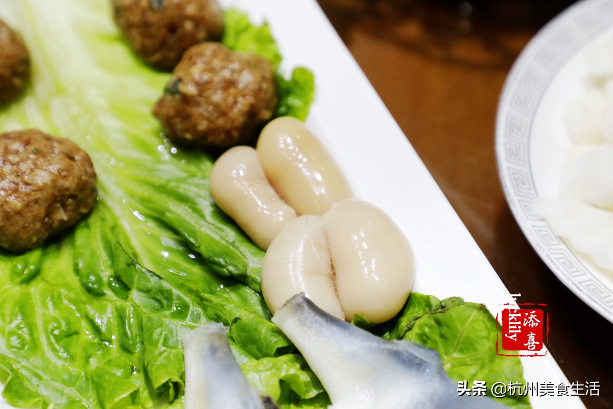 镇江美食三茅宫地锅鸡,镇江美食推荐锅盖面