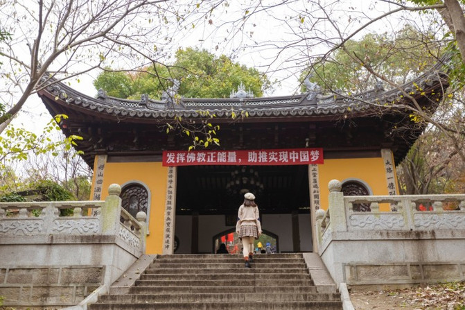 苏州灵岩山寺,苏州灵岩寺游记