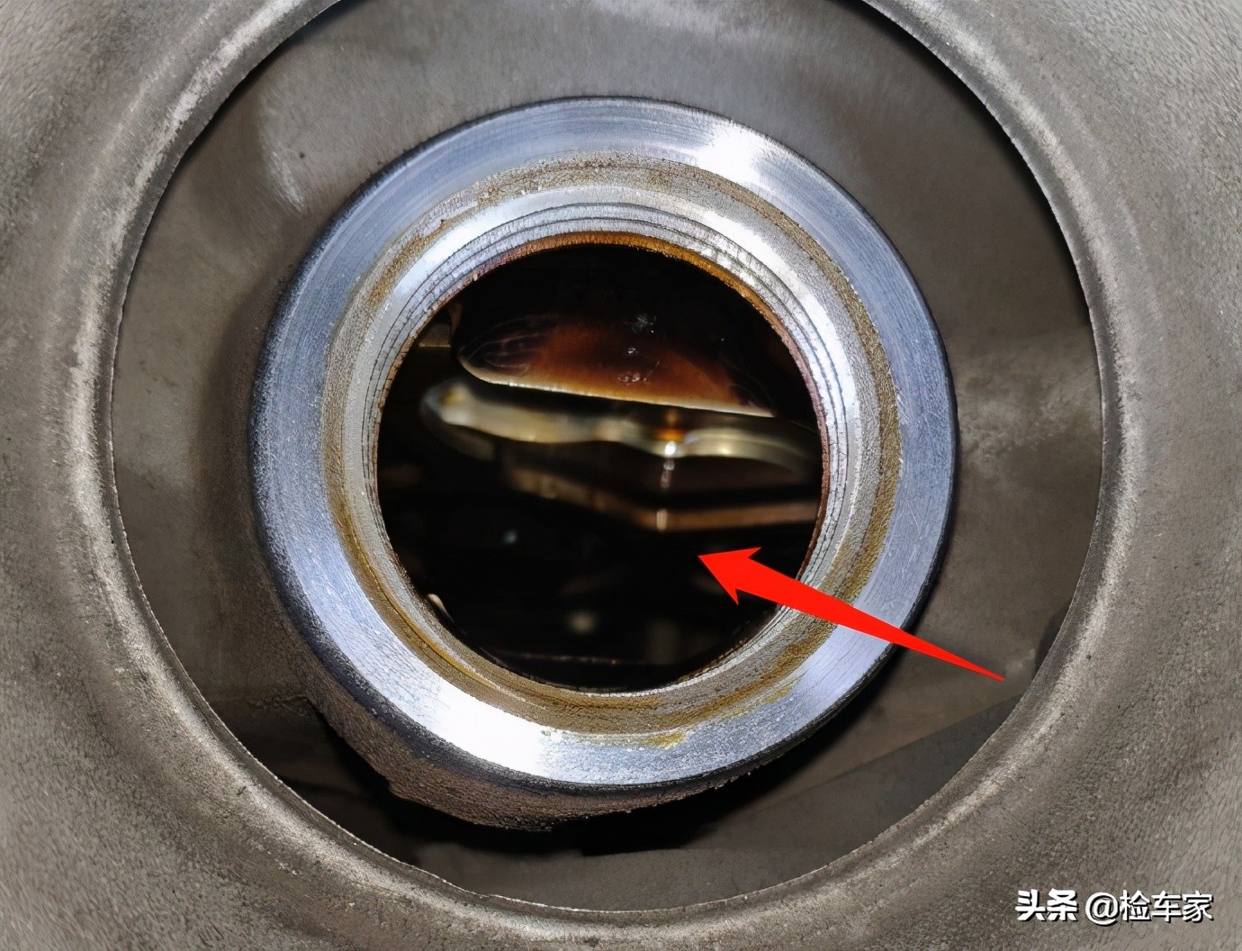 开了5年的14代丰田皇冠价格,15年车龄的丰田皇冠值得购买吗