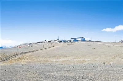 吴京被国家移民管理局纠错!其实,这些哨所也在海拔5000米之上……