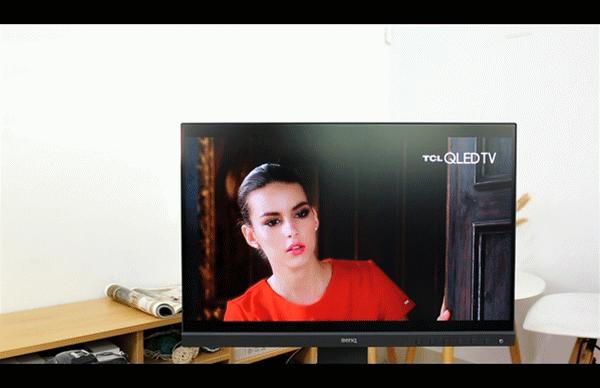 明基sw240的10bit是原生的吗,明基sw240显示器偏绿