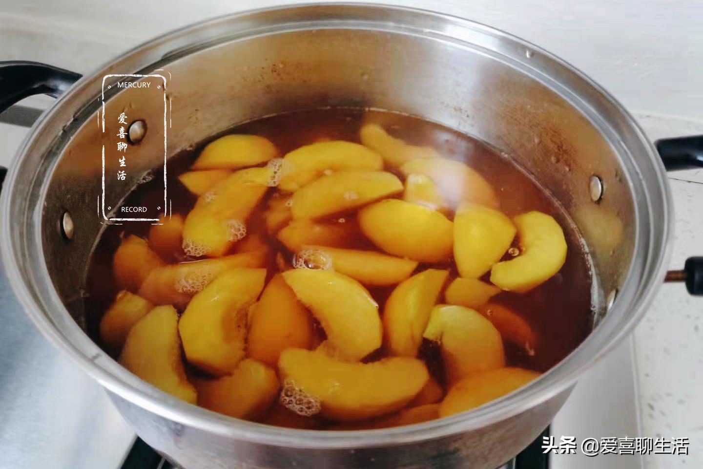 夏季遇见这水果别手软，一次多买点煮好存罐里，随吃随取方便省事